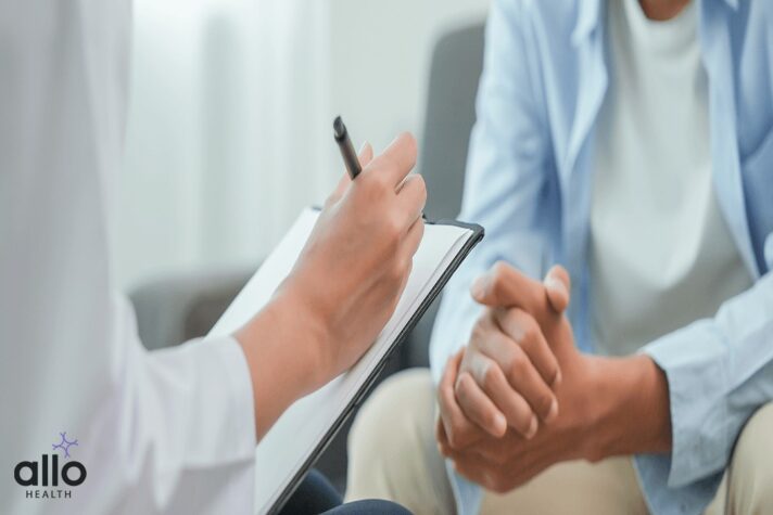 doctor advising patient on using Masturbation in Sex Therapy