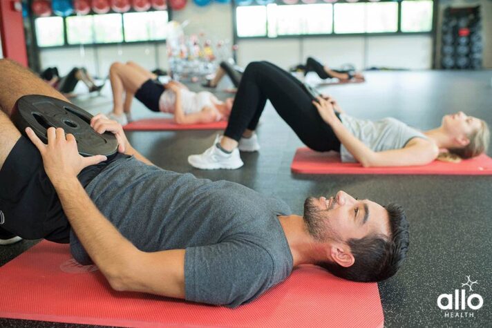man performing Pelvic Floor Exercises for erectile dysfunction. ling ki nase tight karne ke upay