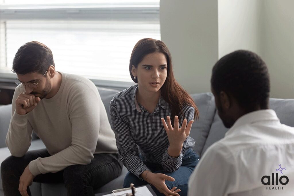 Unconsummated Marriage Treatment 1 doctor talking to the couple with Unconsummated Marriage
