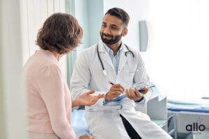 doctor talking to HIV/AIDS patient